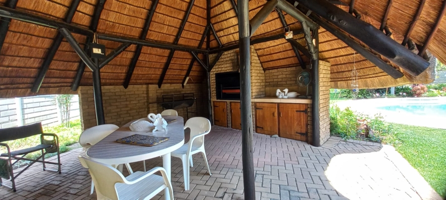 3 Bedroom Property for Sale in La Hoff North West